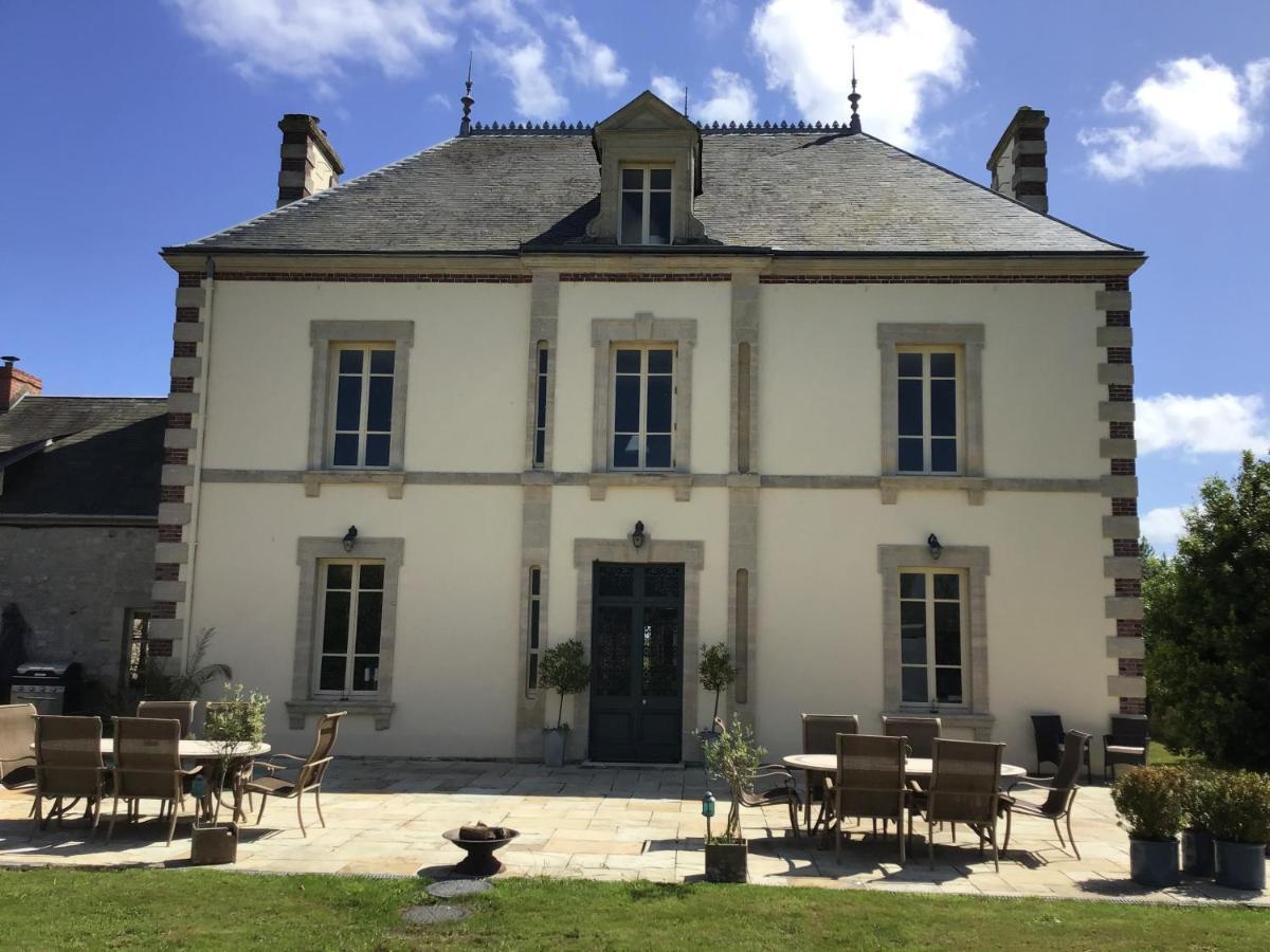 Le Bourg Bed and Breakfast Asnieres-en-Bessin Εξωτερικό φωτογραφία